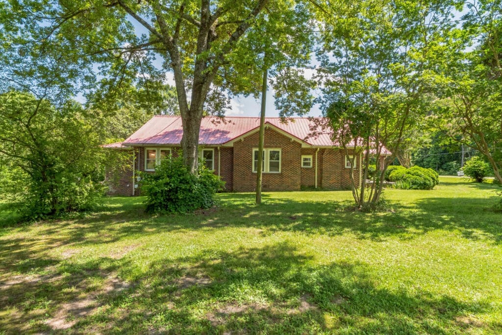 2491_NC-274_Cherryville_NC_28021_USA-Exterior-P2468128