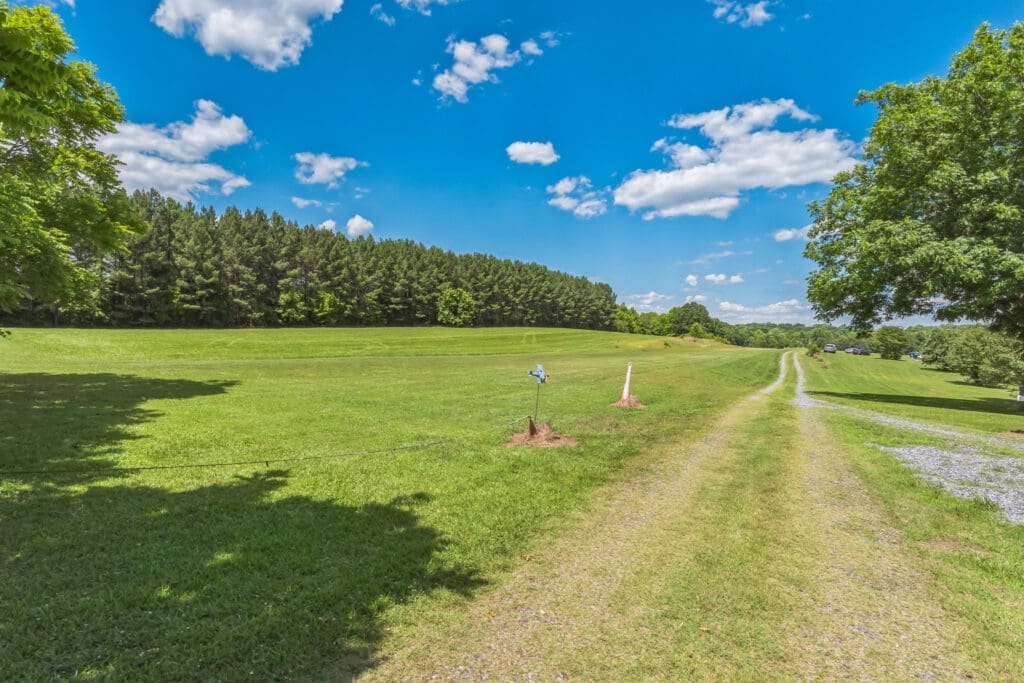 2491_NC-274_Cherryville_NC_28021_USA-Exterior-P2468143