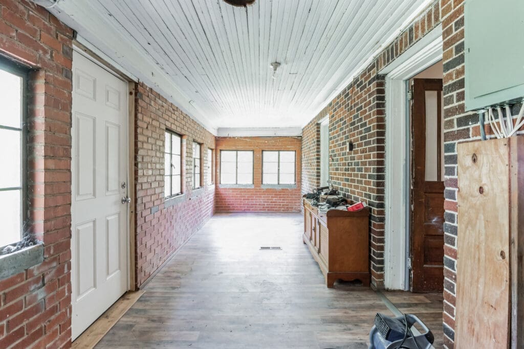 2491_NC-274_Cherryville_NC_28021_USA-Others-P2468006